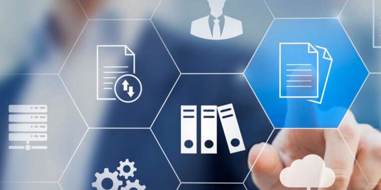 كيفية إدارة ومتابعة جميع العقود بشكل منظم